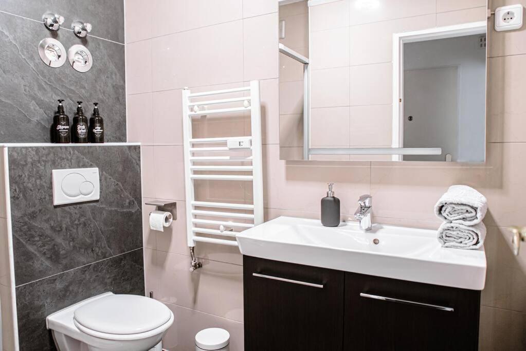 Wiesbaden - Apartment Im Nerotal Dış mekan fotoğraf